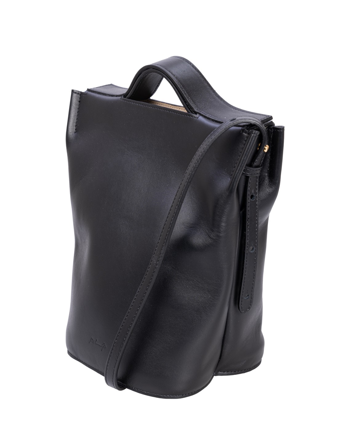 shop MELIP  Borsa: Melip borsa a tracolla in pelle.
Tracolla regolabile.
Manico.
La chiusura è data dalla sovrapposizione di due alette e da un magnete che le tiene in posizione.
Dimensioni: 25x20x16cm.
Composizione: 100% Pelle di vitello.
Fabbricato in Italia.. DEVA-N number 6985407